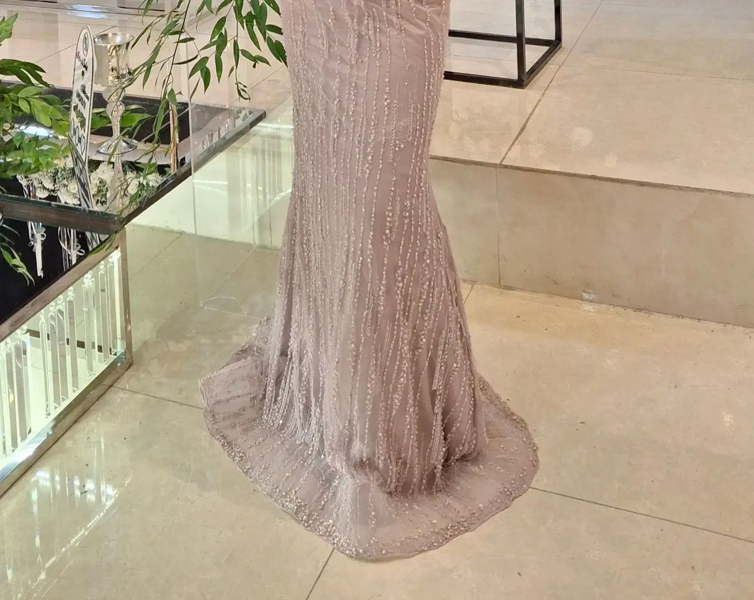 لباس مجلسی. فول کار شده|لباس|سمنان, |دیوار