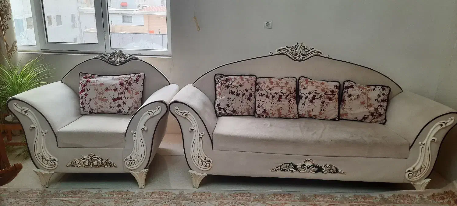 فروش مبل راحتی کلاسیک|مبلمان خانگی و میز عسلی|قائم‌شهر, |دیوار