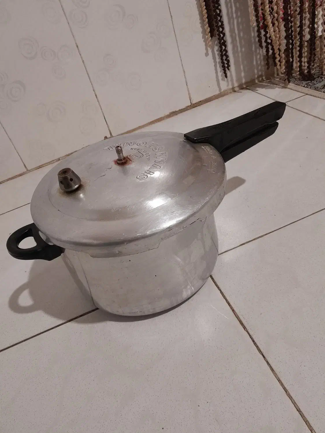 ارام پز|ظروف پخت‌وپز|قوچان, |دیوار