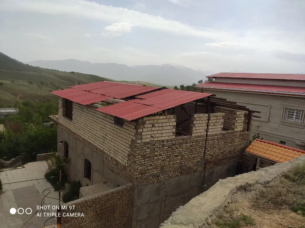 ویلا در سعادت آباد بروجرد|فروش خانه و ویلا|بروجرد, |دیوار