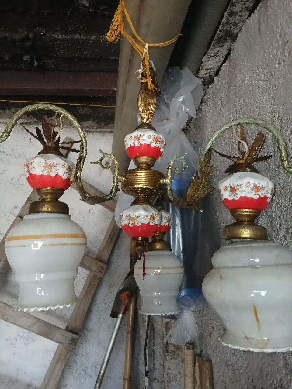 لوستر|لوستر و چراغ آویز|رشت, لاکان|دیوار