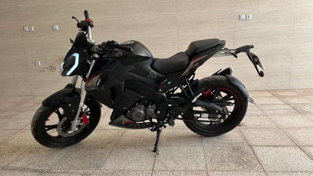 بنلی ۱۸۰ اس ۱۴۰۲|موتورسیکلت|یزد, |دیوار