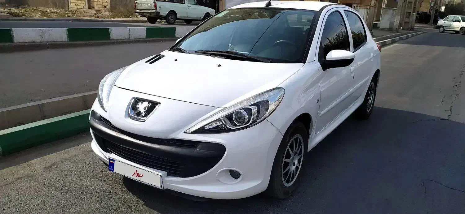 فروش خودرو ۲۰۷دنده ای سقف فلز|خودرو سواری و وانت|قرچک, زیبا شهر|دیوار