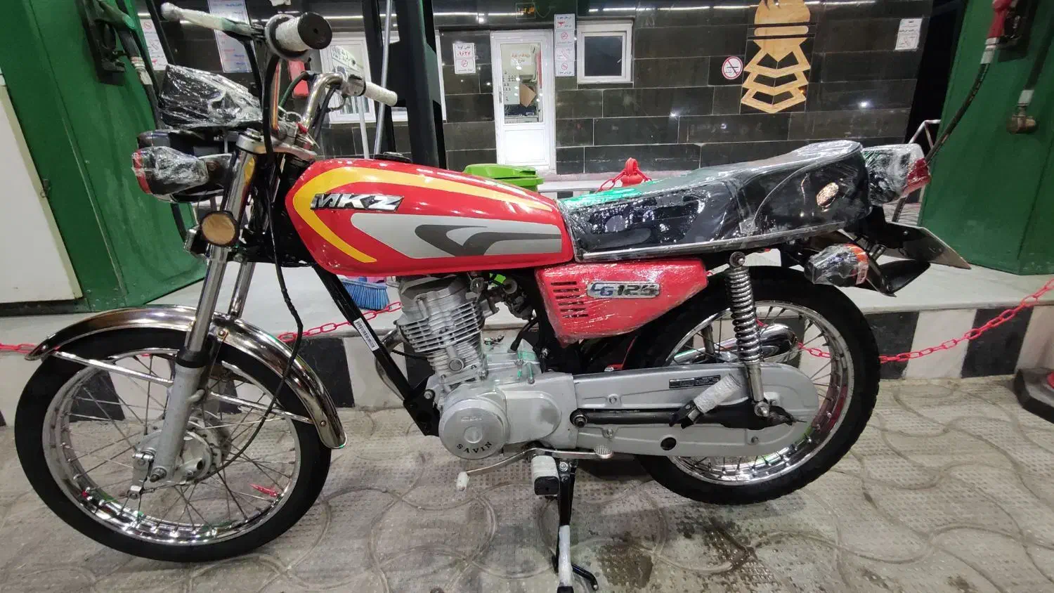 متور۱۲۵ساوین|موتورسیکلت|کرمانشاه, |دیوار