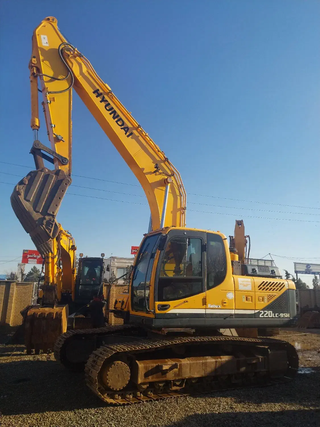 بیل مکانیکی زنجیری هیوندا220خط9|خودرو سنگین|چهاردانگه (تهران), |دیوار