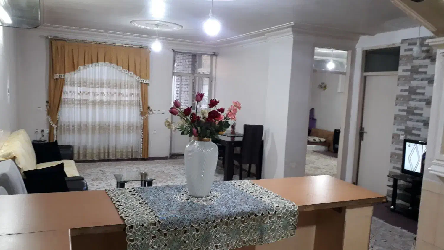 سوییت اجاره با پارکینگ،مبله|اجارهٔ کوتاه‌مدت آپارتمان و سوئیت|خوی, |دیوار