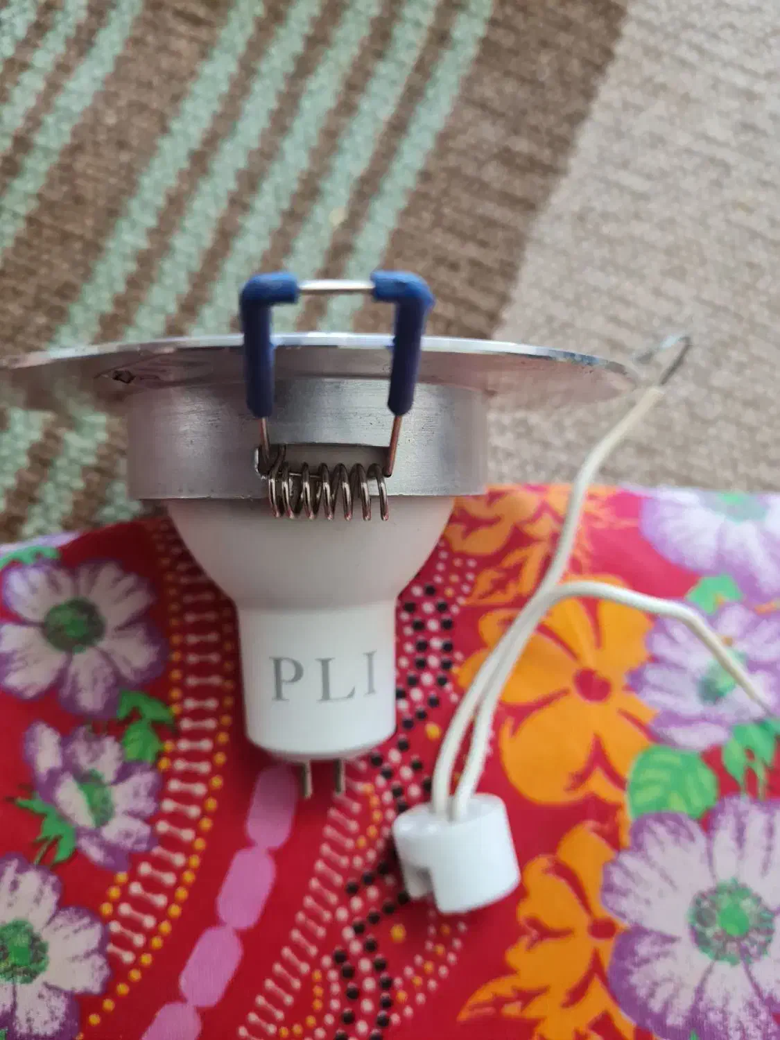 هالوژن با قاب استیل|لامپ و چراغ|تهران, دردشت|دیوار