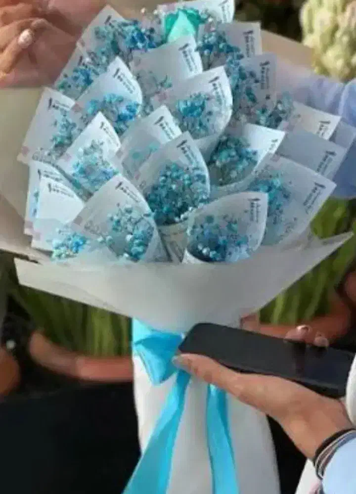 باکس و دسته گل شیک|گل مصنوعی|زاهدان, |دیوار