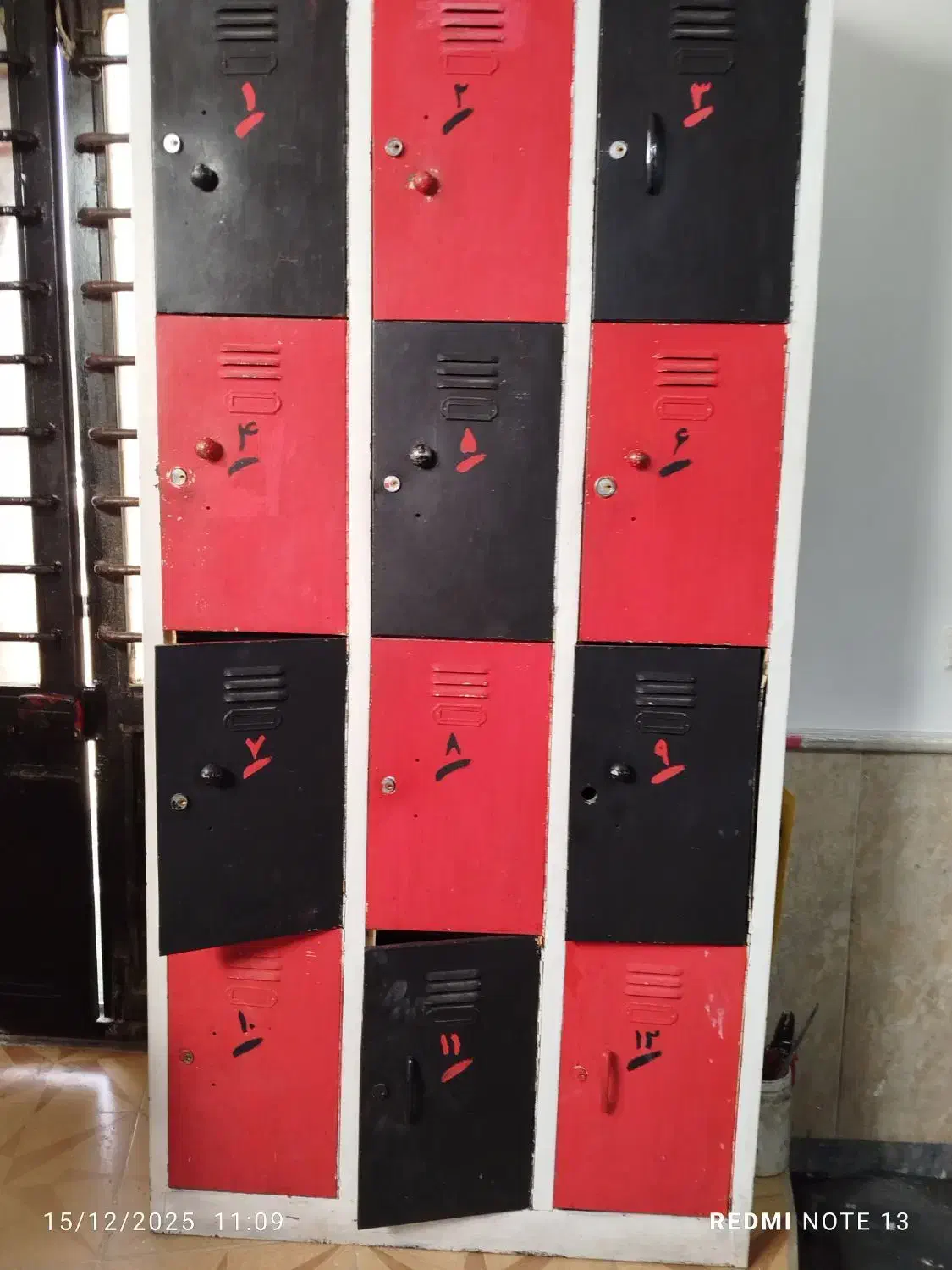 دوعدد کمد فلزی کاملا سالم|جاکفشی، کمد، دراور|اسلام‌‌آباد غرب, |دیوار