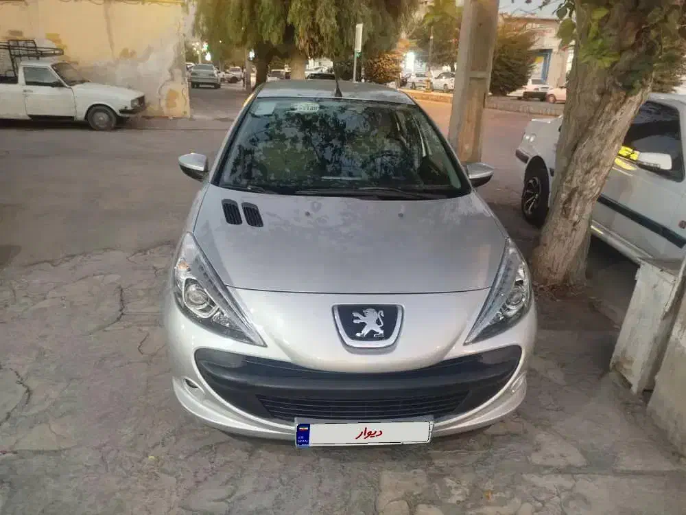 207مدل ۹۸در حد صفر|خودرو سواری و وانت|کازرون, |دیوار