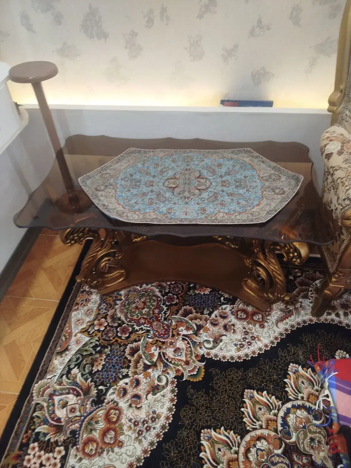 مبل سلطنتی سالم|مبلمان خانگی و میز عسلی|گرگان, |دیوار