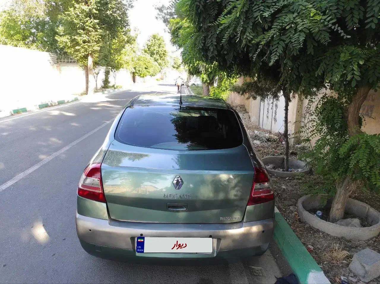 مگان ۲۰۰۰ اتومات|خودرو سواری و وانت|محمدشهر, محمدشهر|دیوار