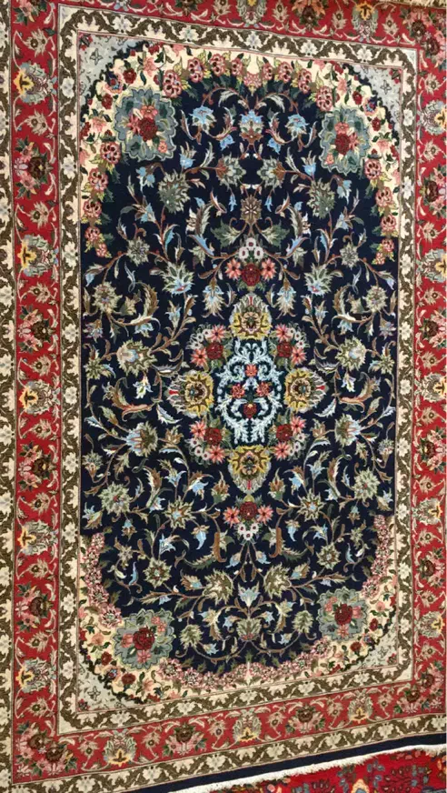 فرش دستباف گل ابریشم|فرش|اراک, |دیوار