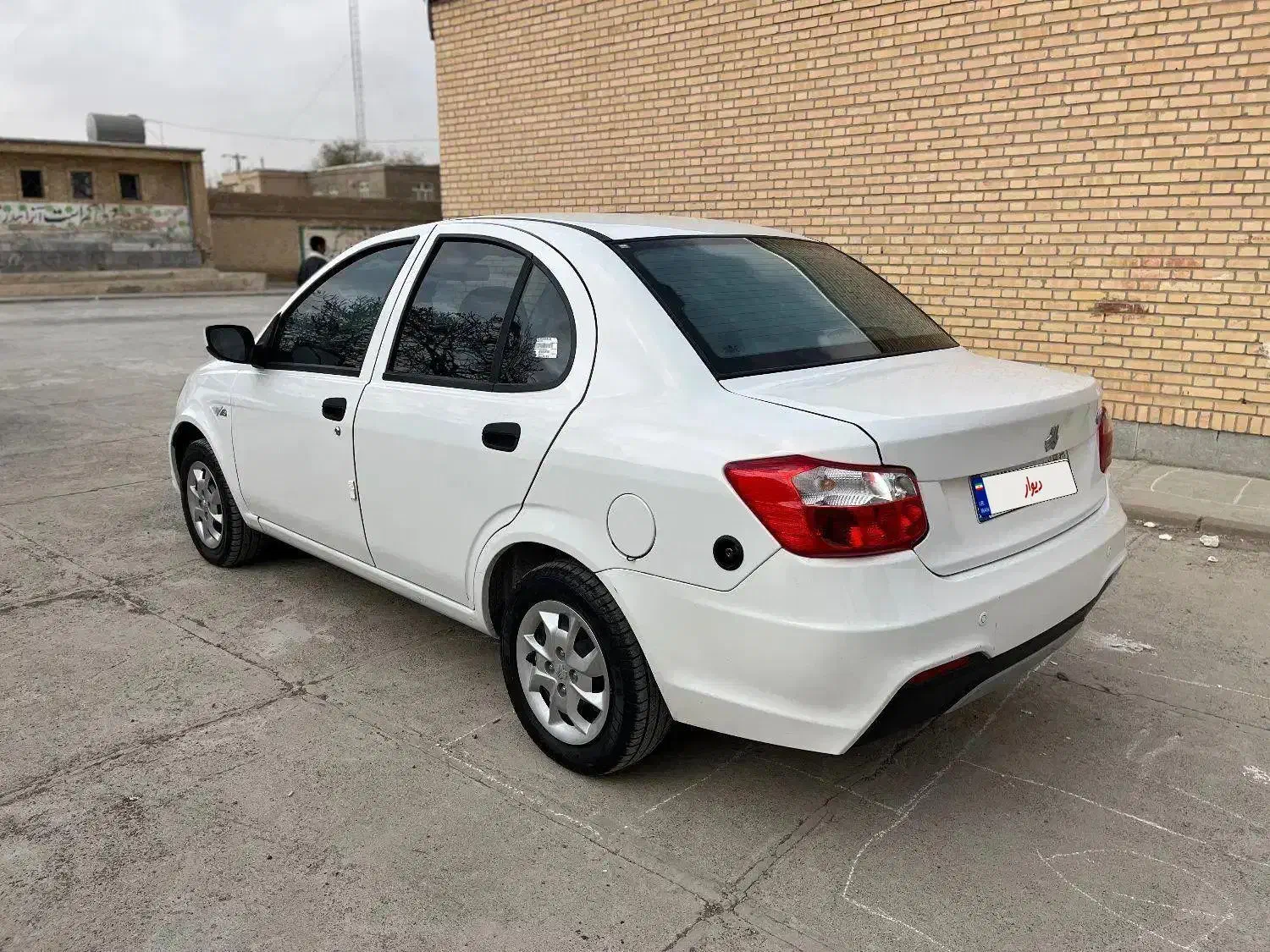 ساینا دوگانه کارخانه ۴۰۲|خودرو سواری و وانت|مشهد, هنرستان|دیوار