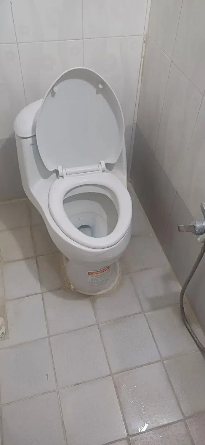 روشویی وتوالت فرنگی درحدنو|لوازم سرویس بهداشتی|ری, سیزده آبان|دیوار