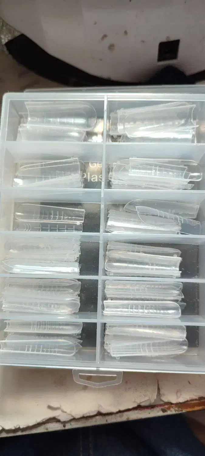 وسایل کاشت ناخن|آرایشی، بهداشتی، درمانی|شیراز, ماه فیروزان|دیوار