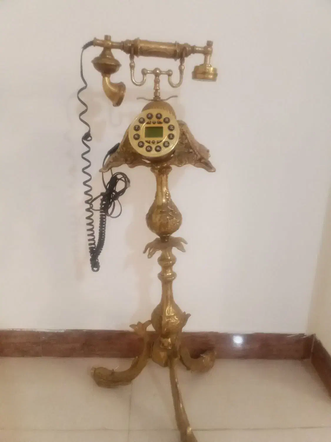 تلفن|میز تلفن|همدان, |دیوار