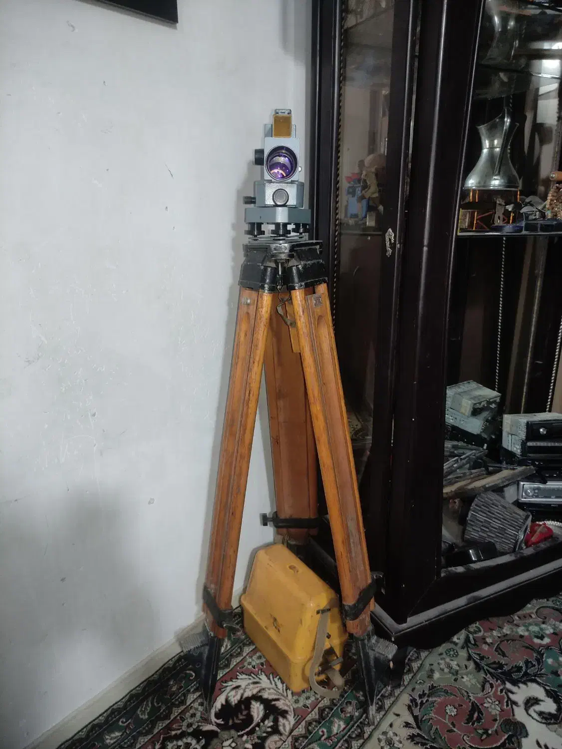 ترازیاب مدل روسی کاملا سالم|کلکسیون اشیاء عتیقه|نسیم‌شهر, |دیوار