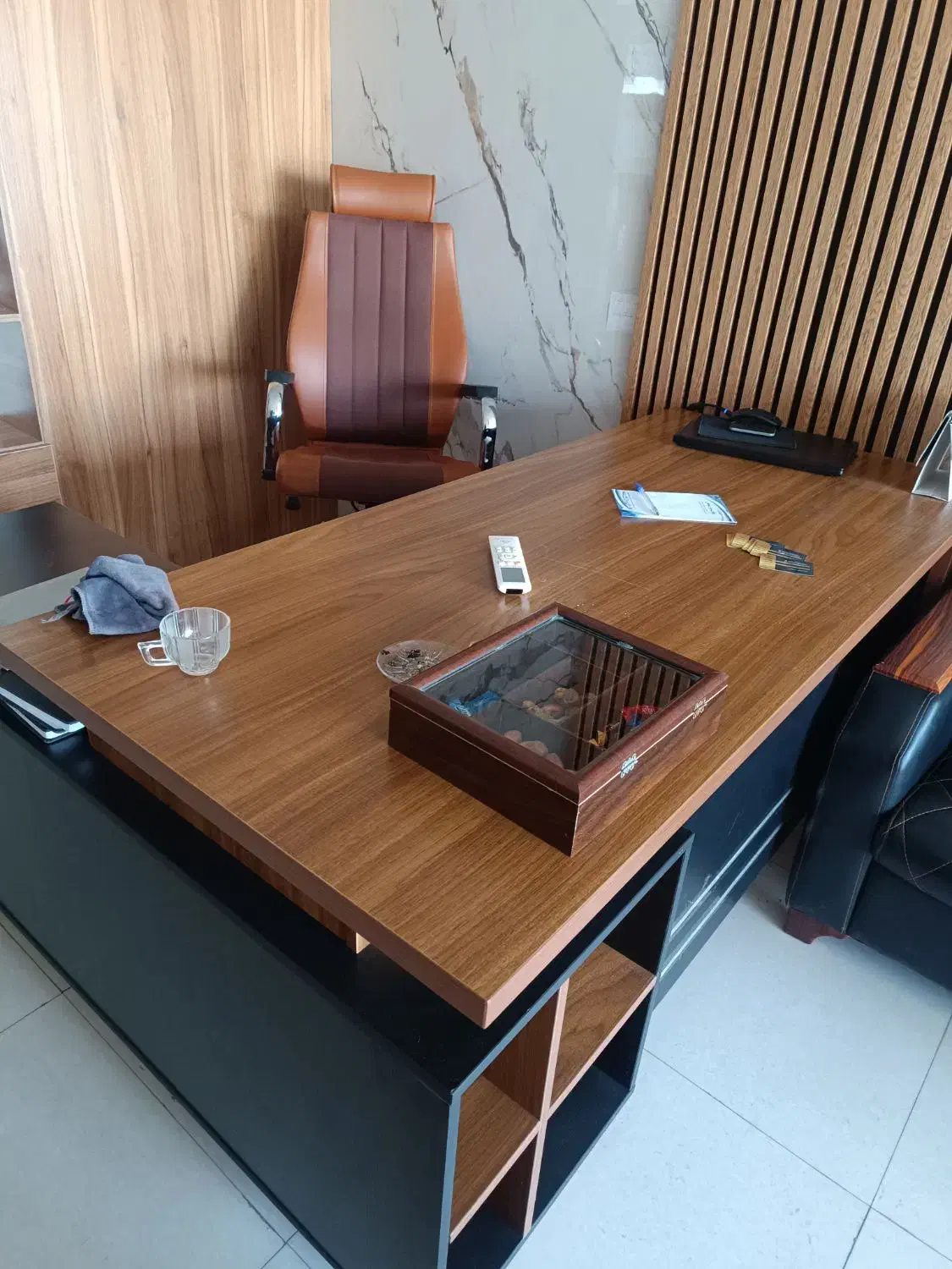 میز و صندلی ومبل|مبلمان اداری|بروجرد, |دیوار