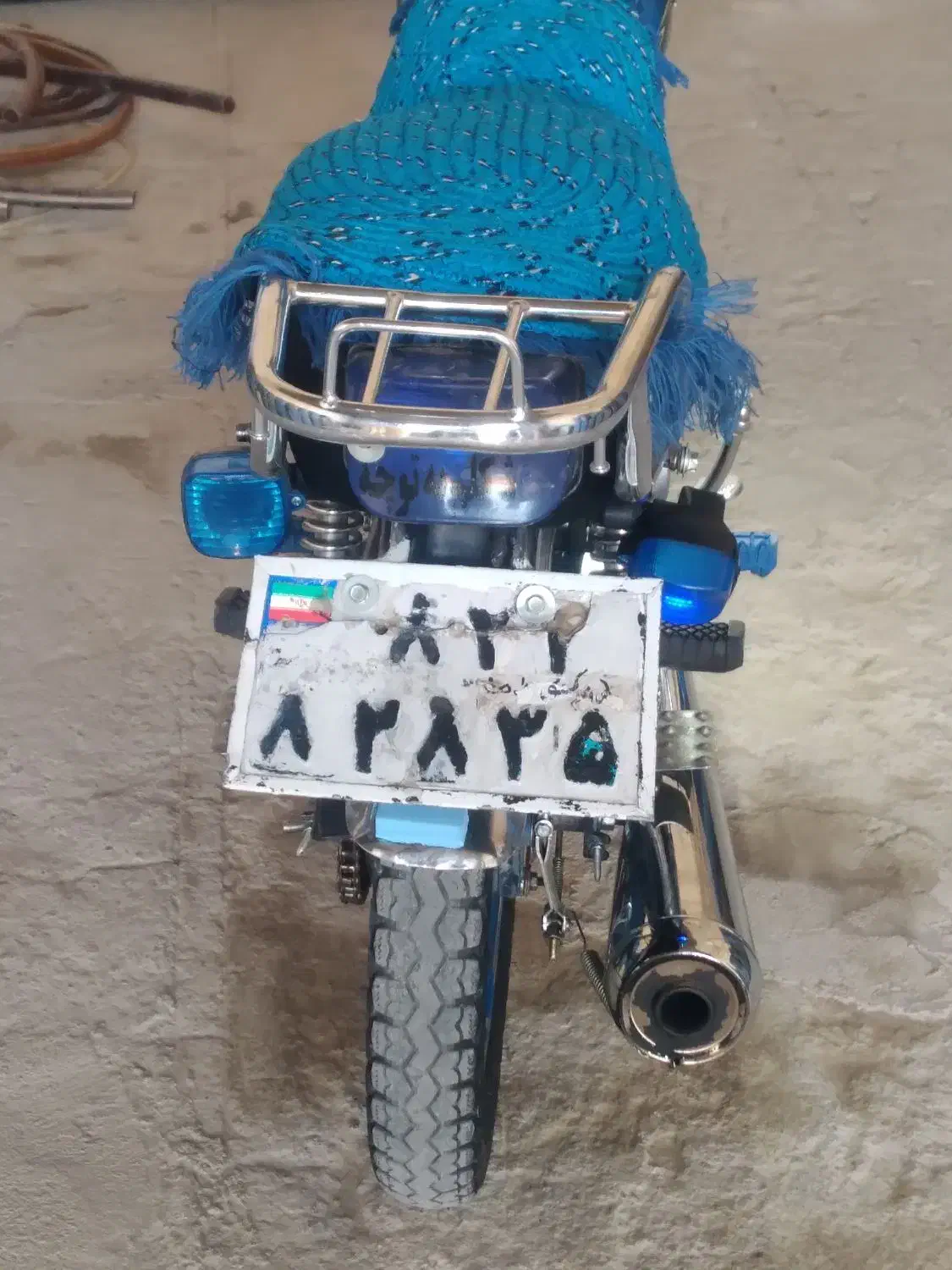 نقدی|موتورسیکلت|خاش, |دیوار