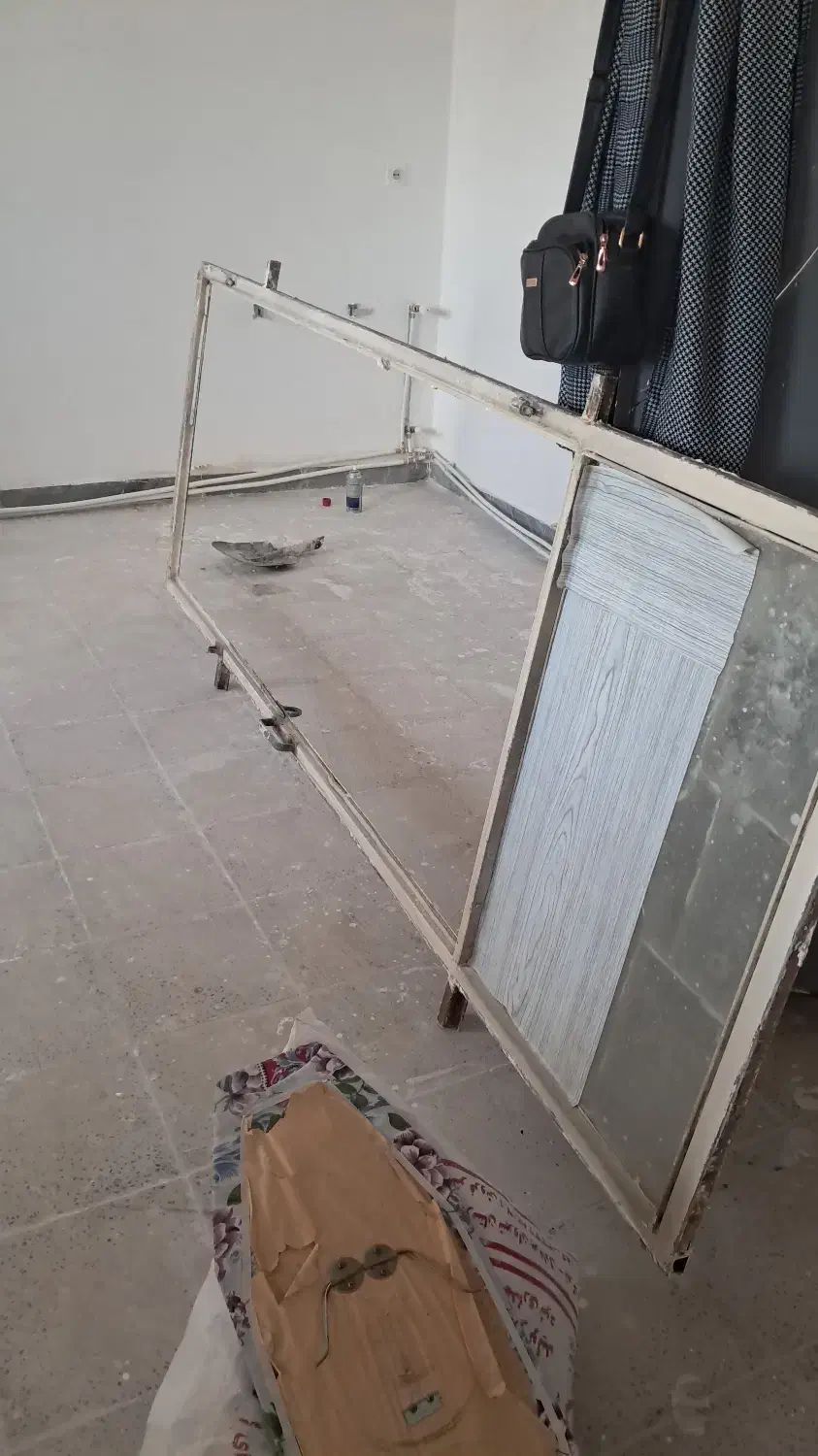 درب ورودی آپارتمان|مصالح و تجهیزات ساختمان|ایلام, |دیوار