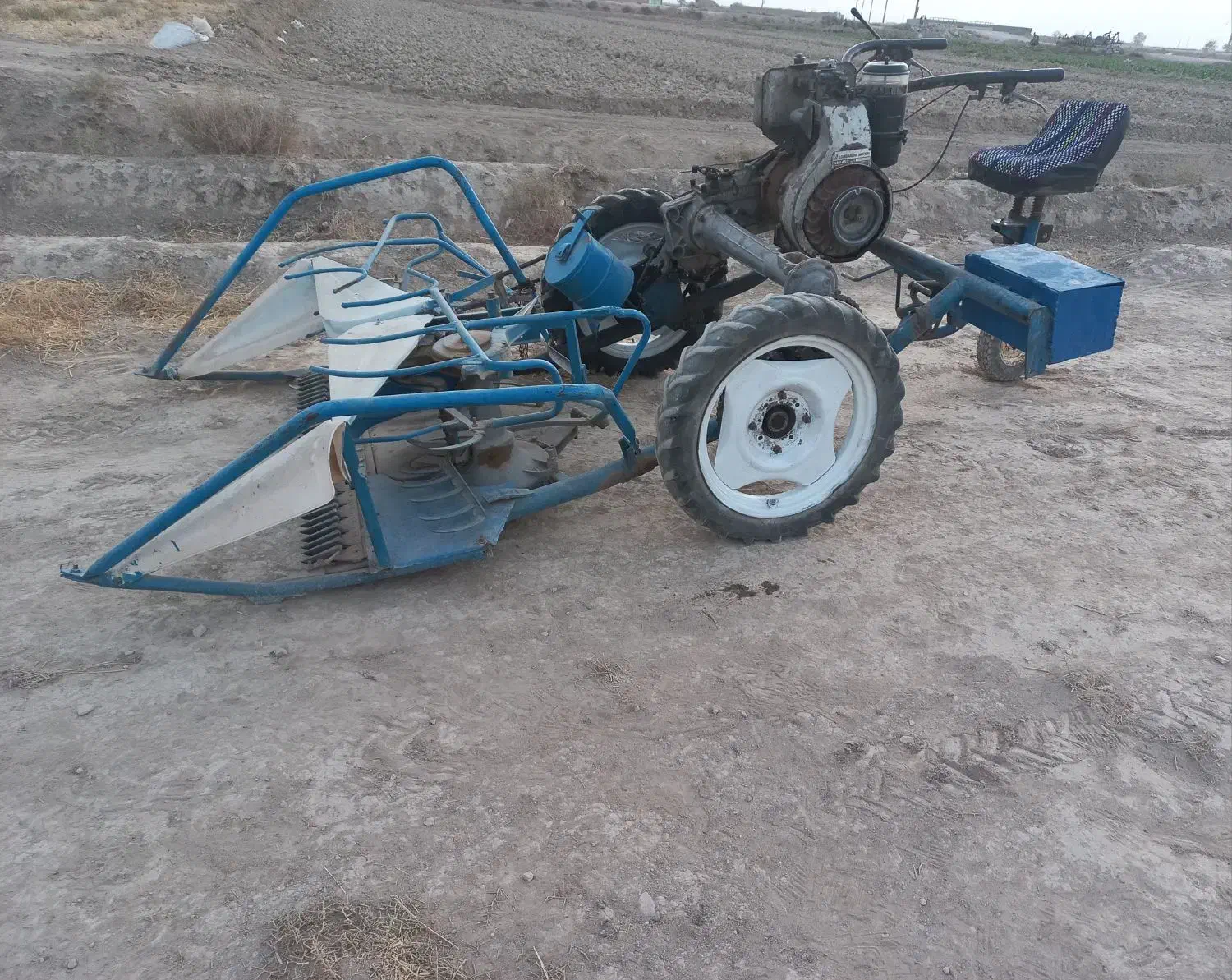 دروگر گندم چین جو بافه بند سه چرخ  ادوات کشاورزی|ماشین‌آلات صنعتی|اصفهان, عسگریه|دیوار