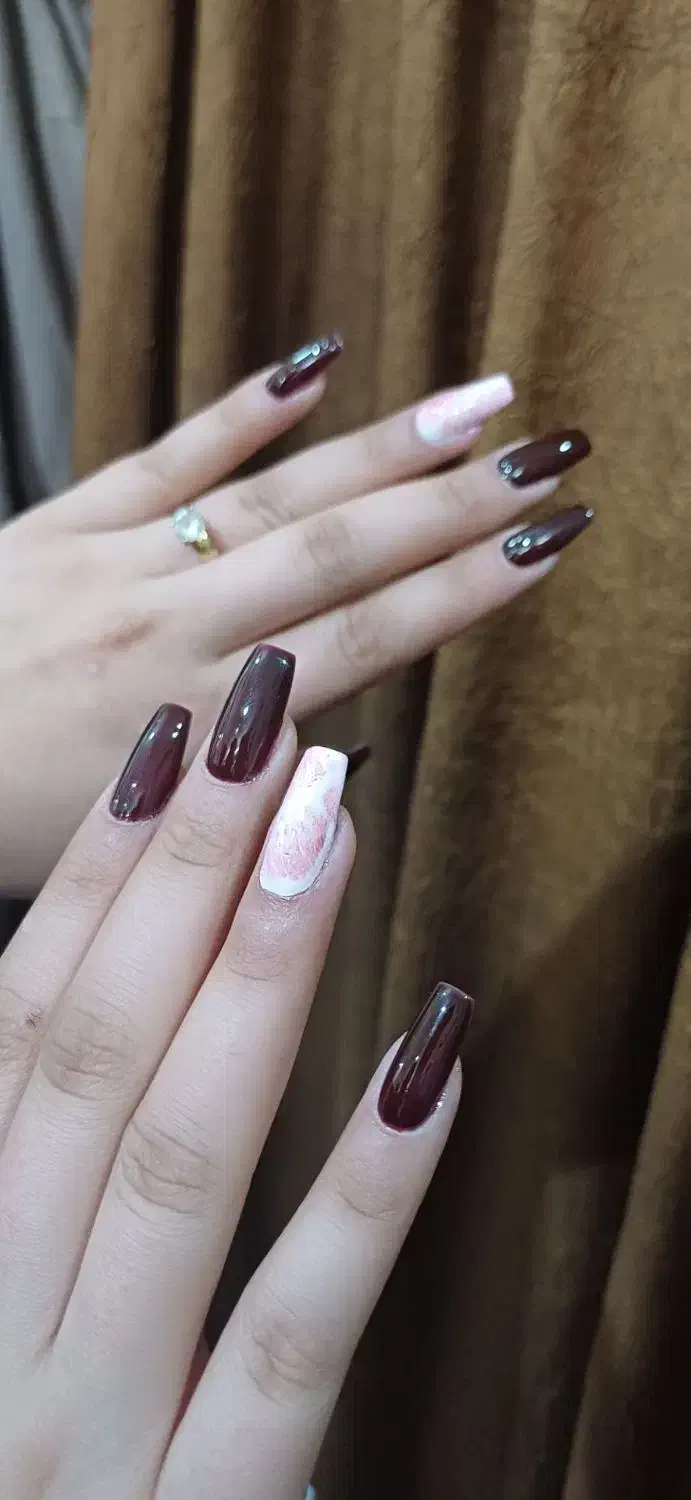 کاشت ناخن|خدمات آرایشگری و زیبایی|مشهد, تلگرد|دیوار