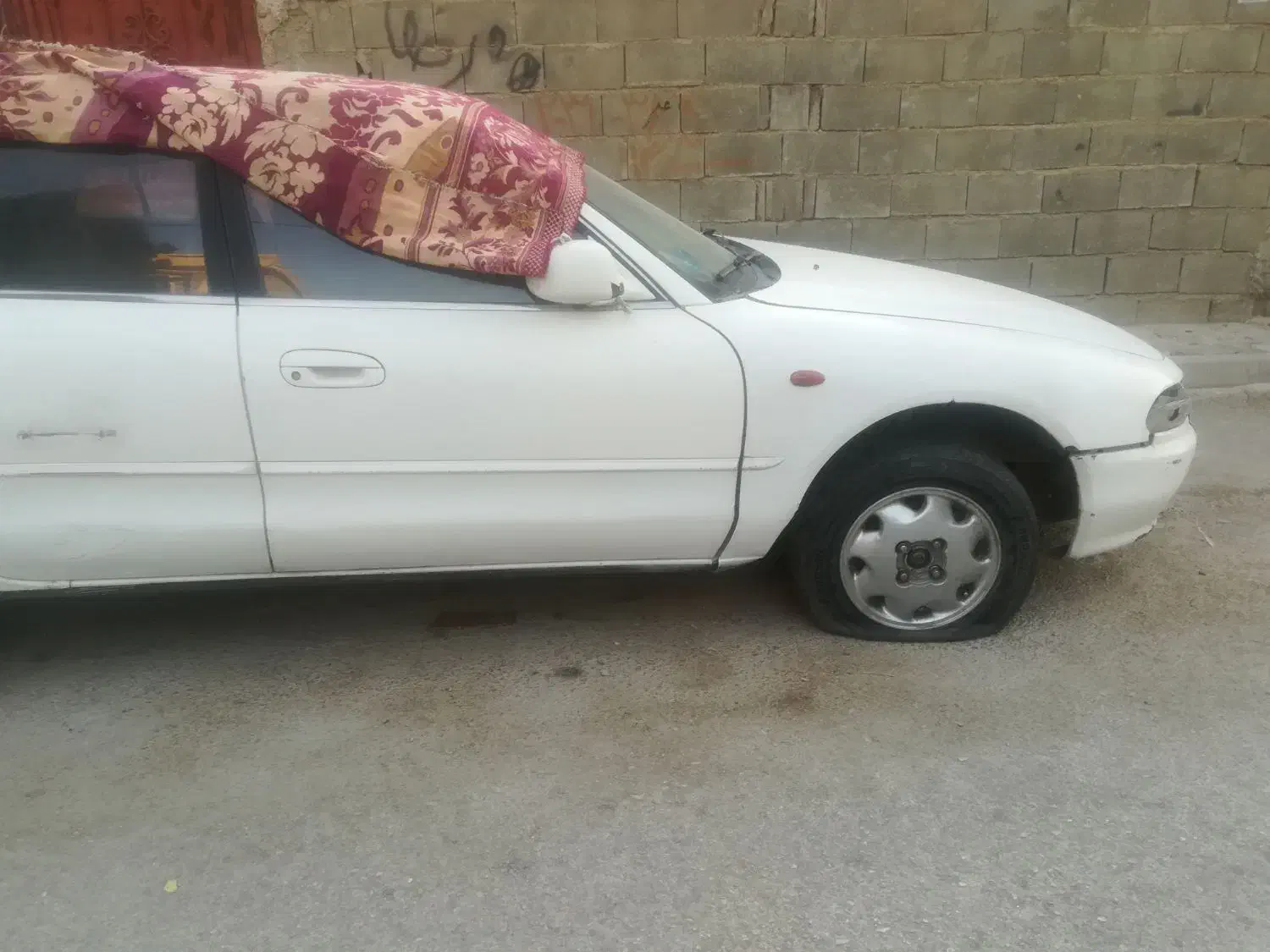 میستوپیشی سفیدمدل1993|خودرو کلاسیک|یاسوج, |دیوار