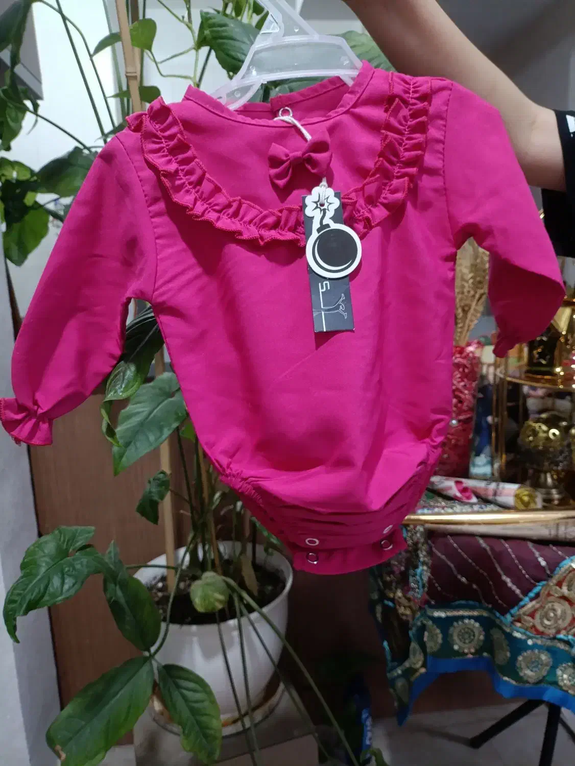 بادی صورتی|کفش و لباس بچه|پاکدشت, پاکدشت (مامازند)|دیوار