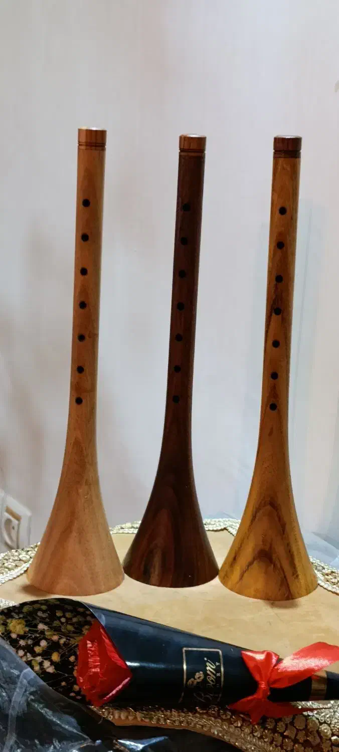 سرنا کوک شده|سازهای بادی|خرم‌آباد, |دیوار