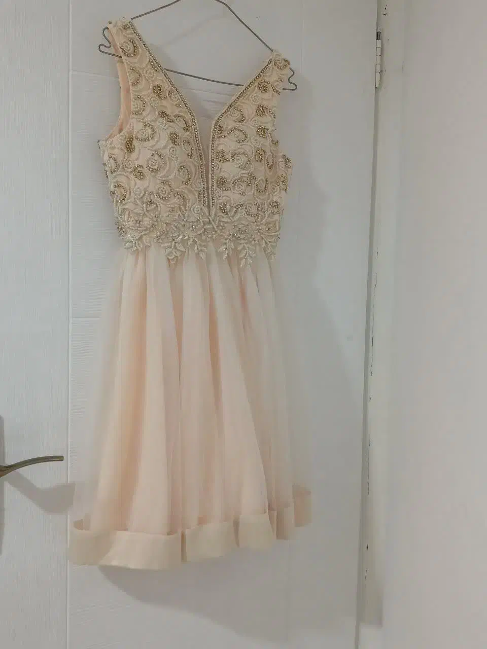 پیراهن مجلسی وکفش بسار شیک وخوش پوش عروسی خوش رنگ|لباس|قم, تولید دارو و یخچال|دیوار