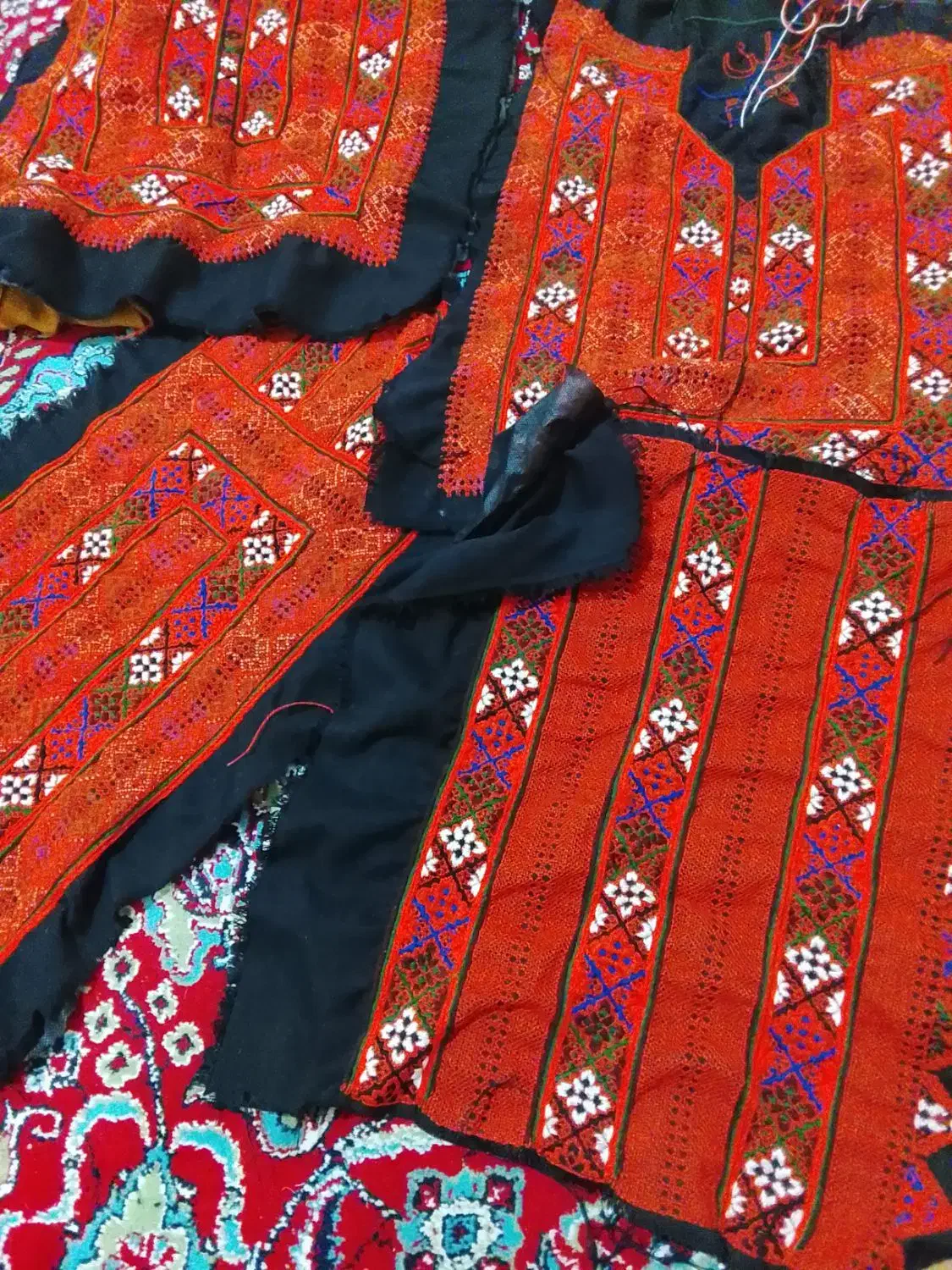 خیاط هستم|لباس|زاهدان, |دیوار