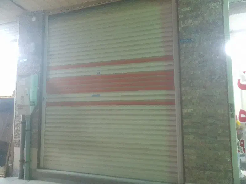 رهن و اجاره مغازه b4|اجارهٔ مغازه و غرفه|فولادشهر, B4|دیوار