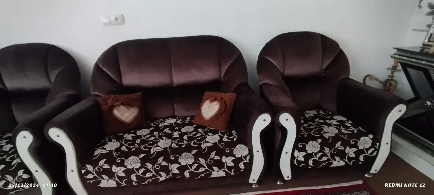 مبل|مبلمان خانگی و میز عسلی|خوی, |دیوار