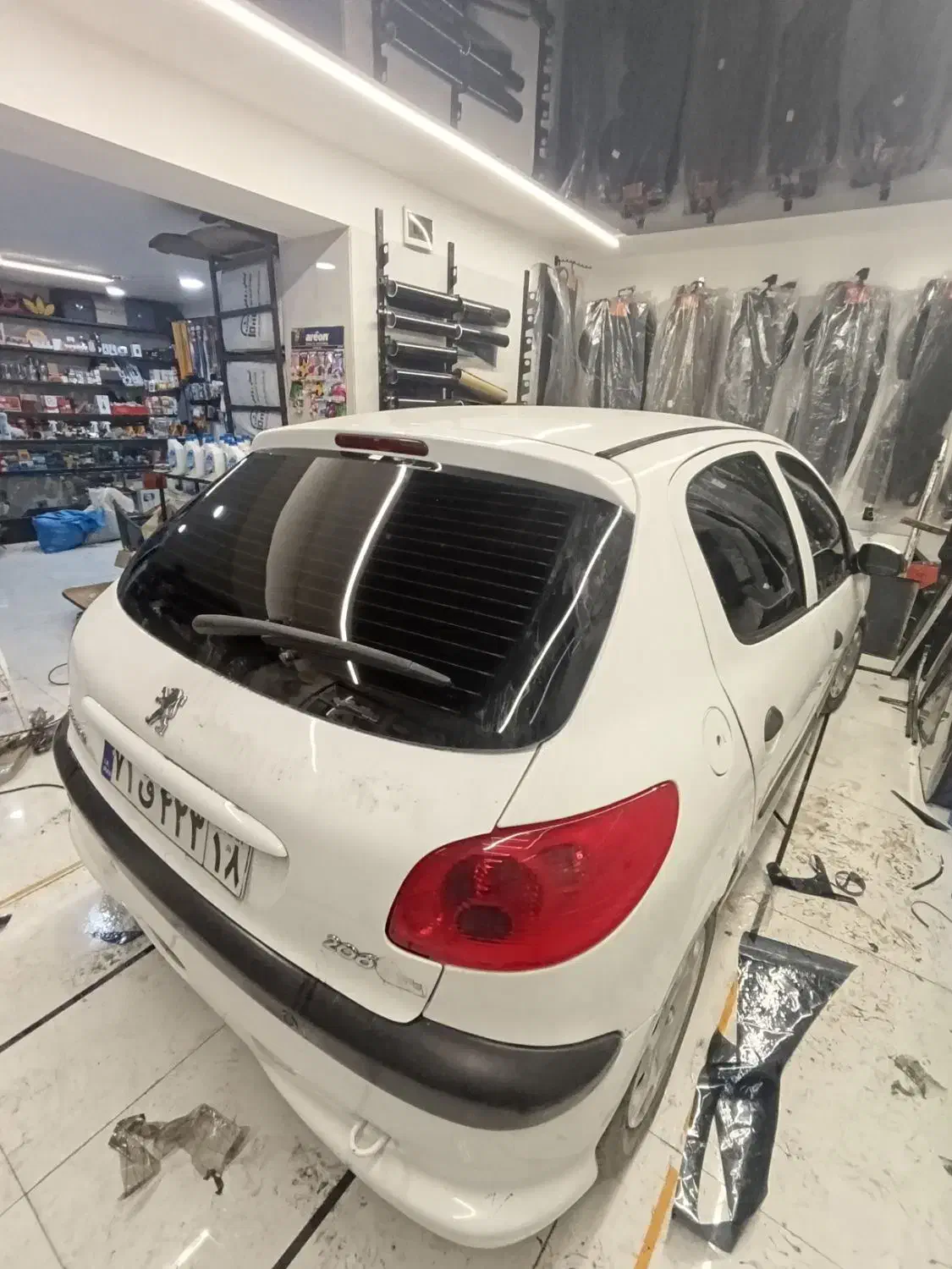 شیشه دودی|خدمات موتور و ماشین|همدان, |دیوار