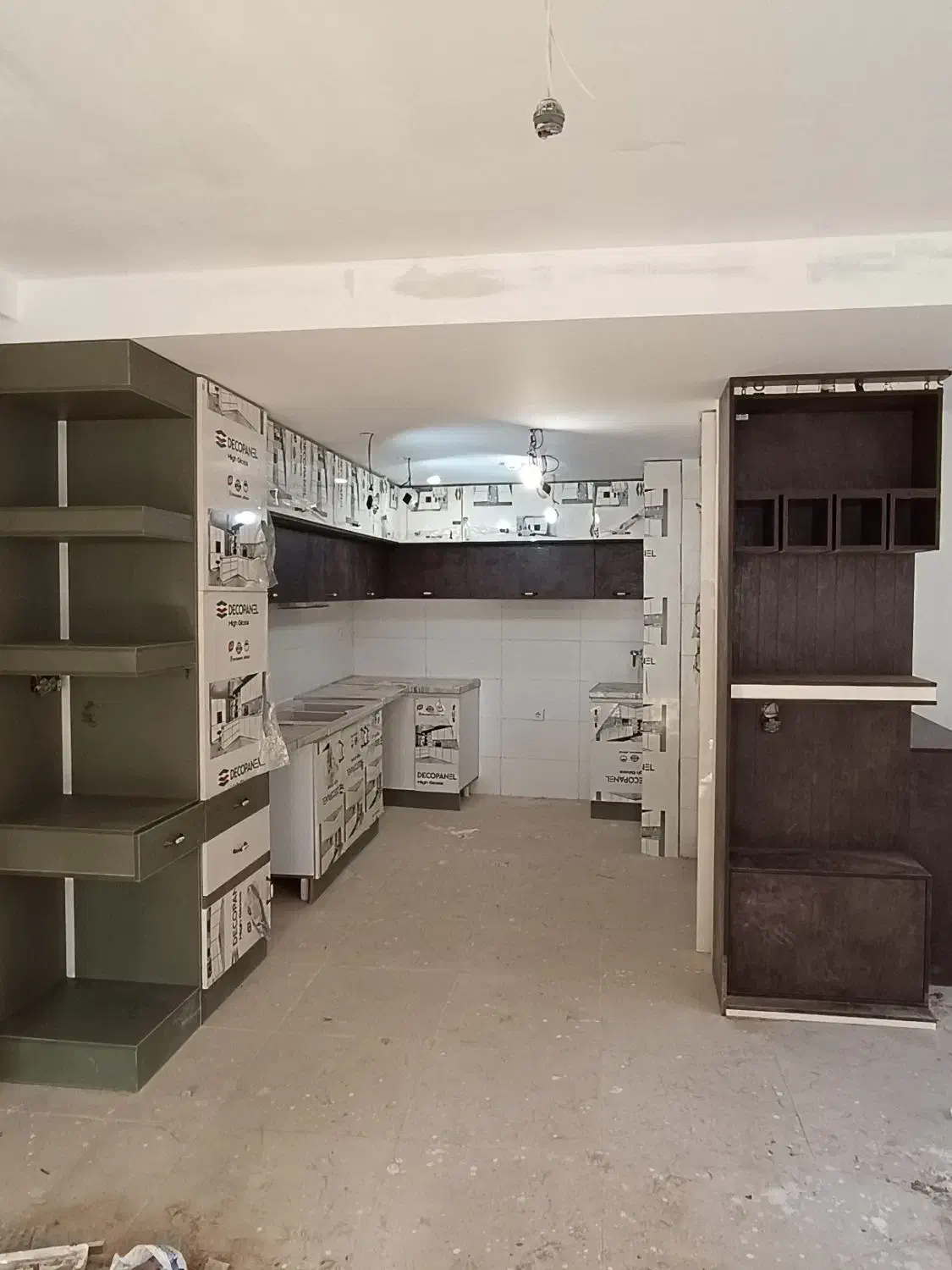 تعمیرات،ساخت و نصب انواع کابینت و کمددیواری|خدمات پیشه و مهارت|شیراز, عادل آباد|دیوار