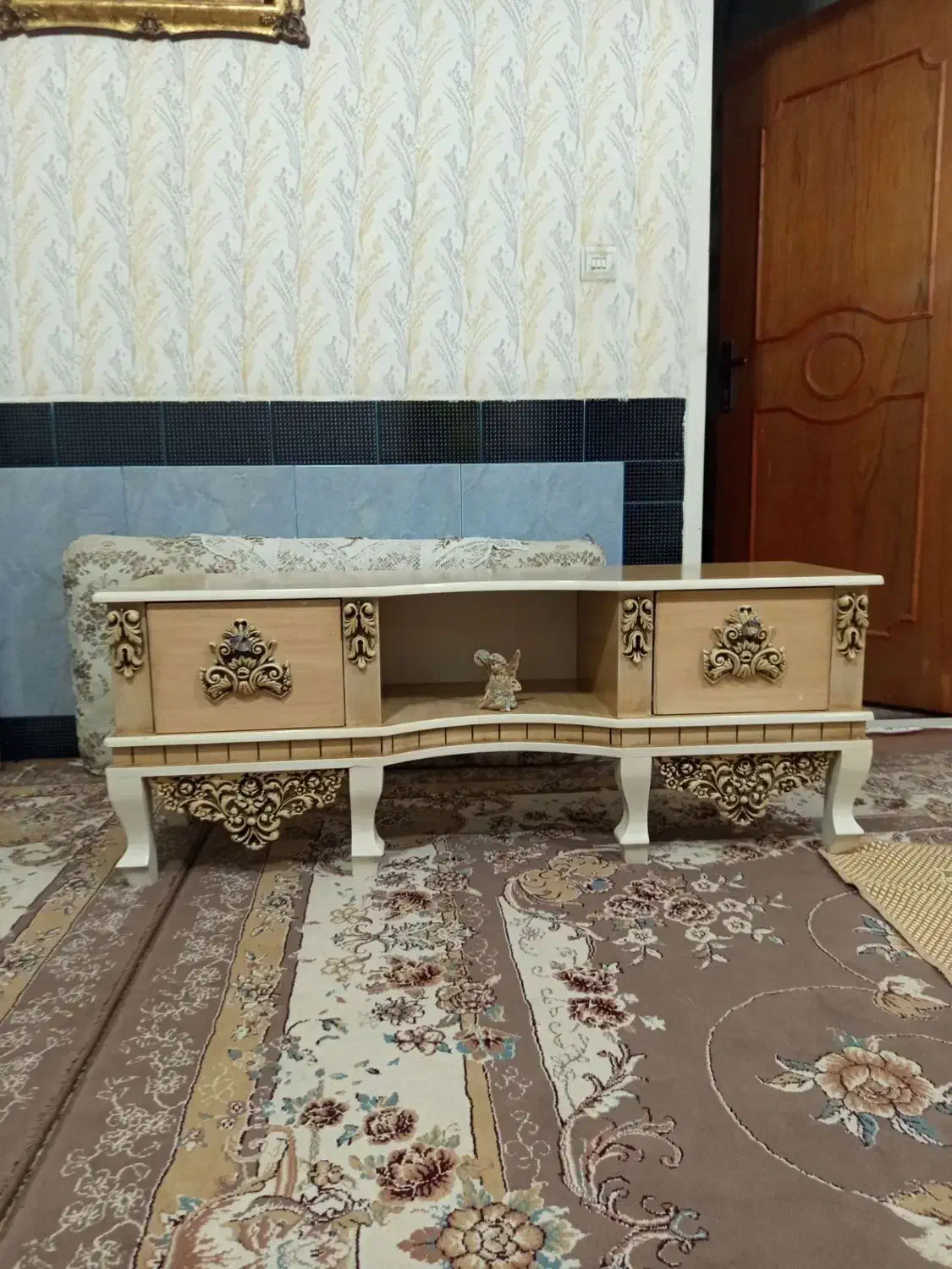 زیر تلویزیون در حد نو|میز تلویزیون|کوهدشت, |دیوار