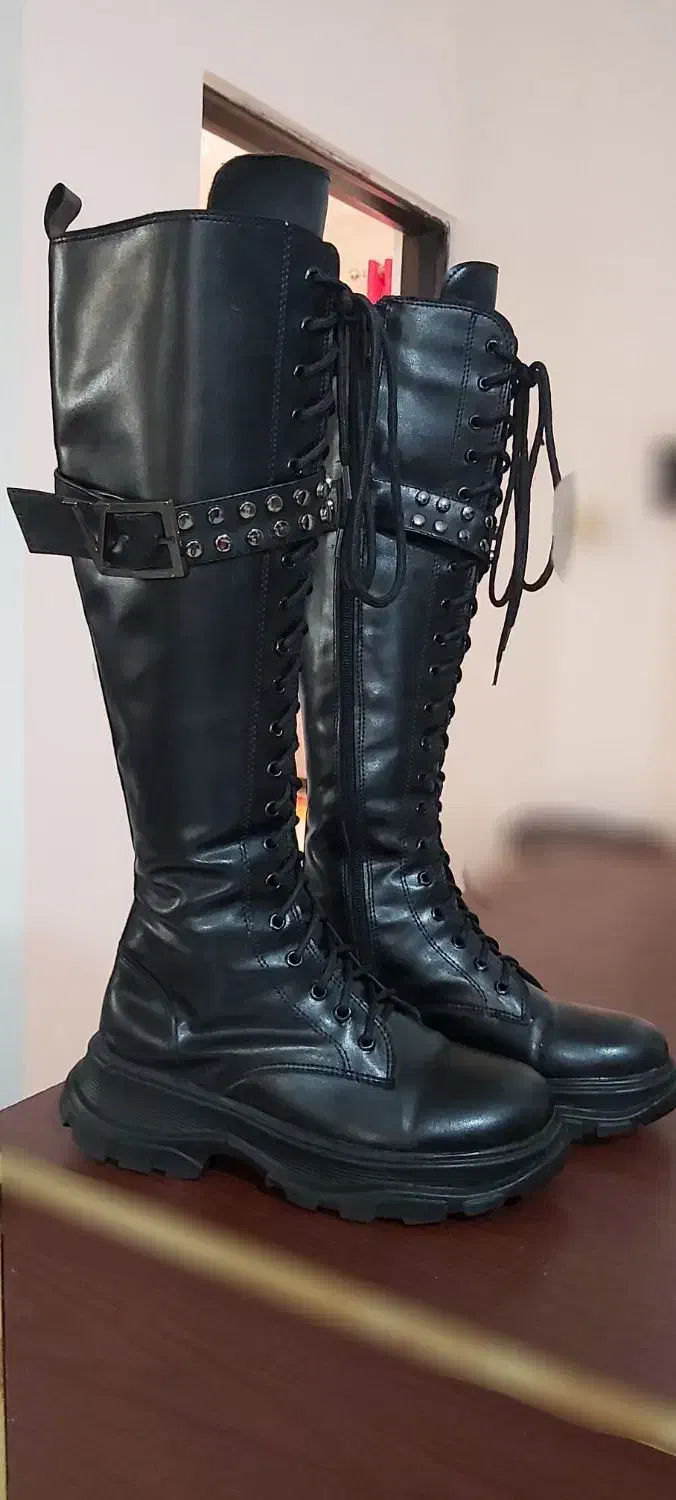 پوتین چرم ساق بلند|کیف، کفش، کمربند|لنگرود, |دیوار