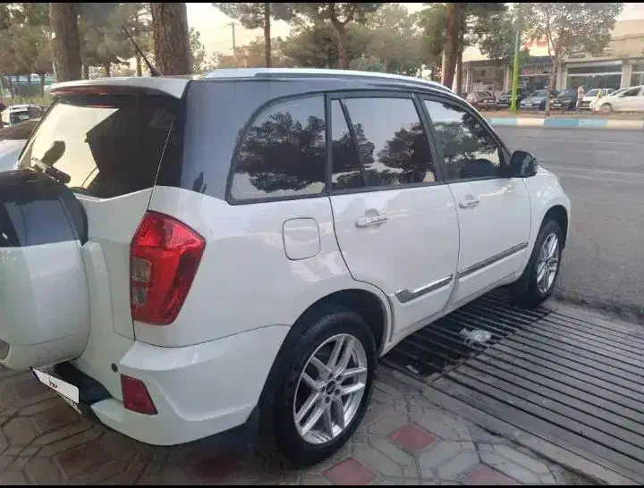 x33 s مدل 1400 قیمت 665تومان|خودرو سواری و وانت|تهران, نارمک|دیوار