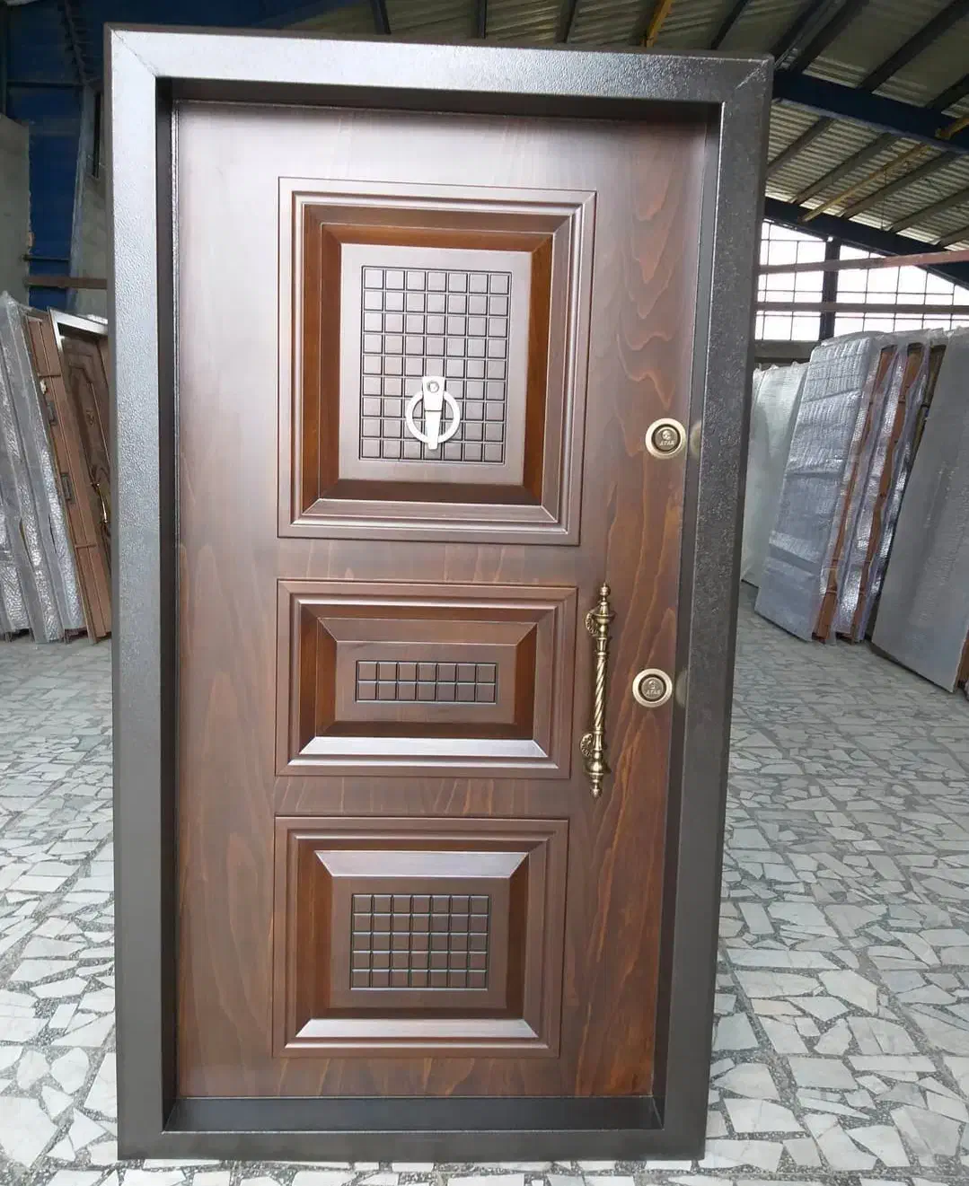 درب ضدسرقت لاین افقی نرده شیشه ای، استیل کد D004|مصالح و تجهیزات ساختمان|محمودآباد, |دیوار