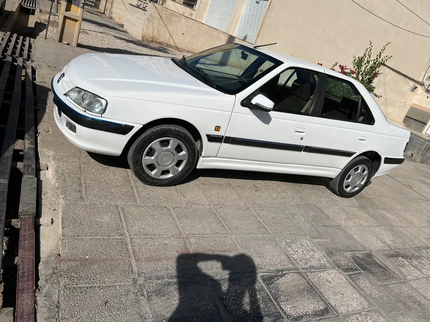 پارس سال مدل۱۴۰۰|خودرو سواری و وانت|شیراز, حومه شیراز|دیوار