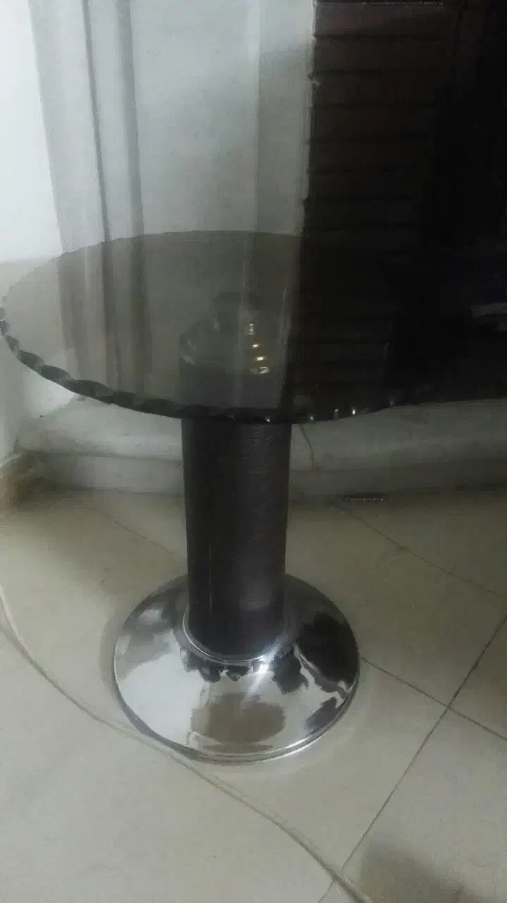 گل میز|مبلمان خانگی و میز عسلی|شیراز, فرهنگ شهر|دیوار