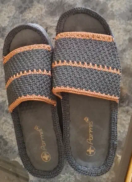 یک جفت دمپایی دست بافت نخ محکم خوشرنگ|کیف، کفش، کمربند|یاسوج, |دیوار