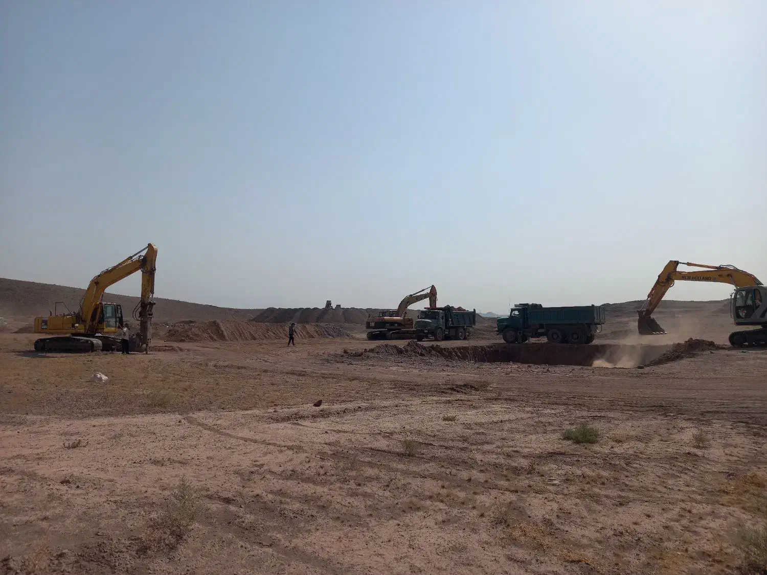 خاکبرداری تخریب اجاره لودر بیل مکانیکی آهن آلات|خدمات حمل و نقل|تهران, شهرک استقلال|دیوار