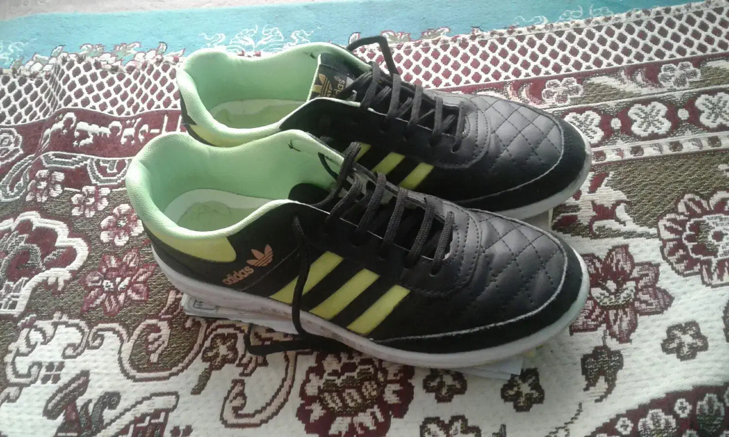 کتانی سالنی|کیف، کفش، کمربند|قم, علی آباد سعدگان|دیوار