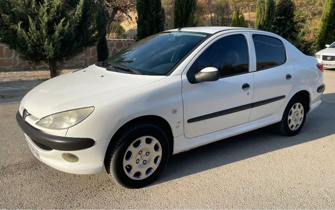 فروش ۲۰۶ صندوق دار تیو فایو مدل ۹۹|خودرو سواری و وانت|صدرا-فارس, فاز ۱|دیوار