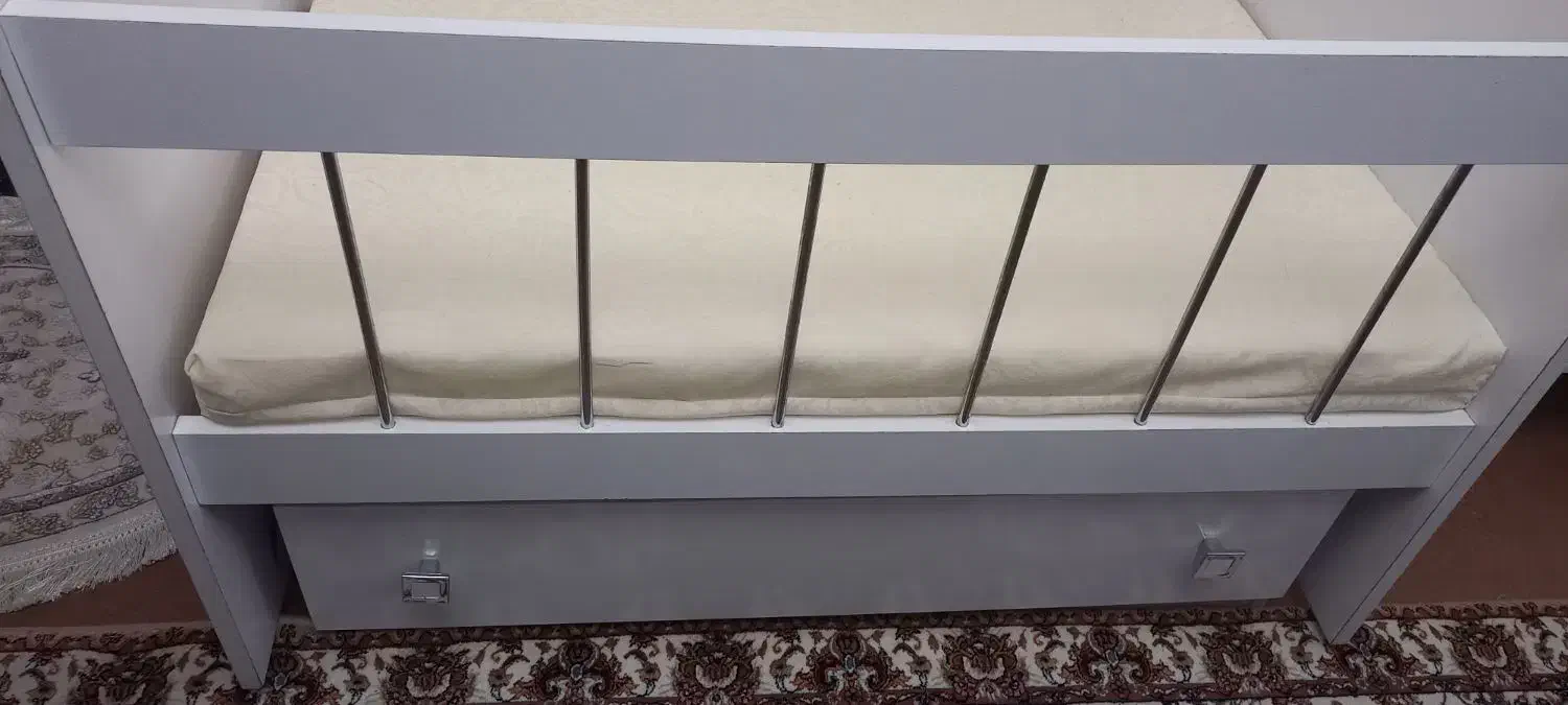 تخت کودک|تخت و صندلی بچه|تبریز, |دیوار