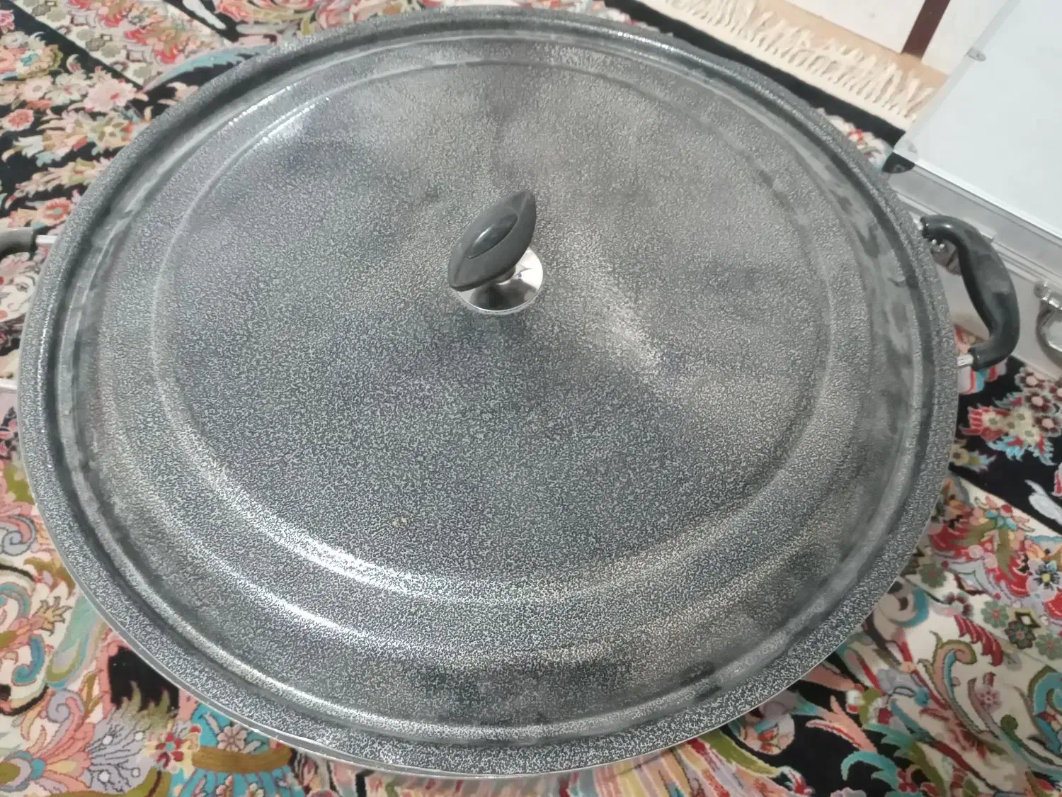 قابلمه تفلون بزرگ|ظروف پختوپز|مشهد, نیروی هوایی|دیوار