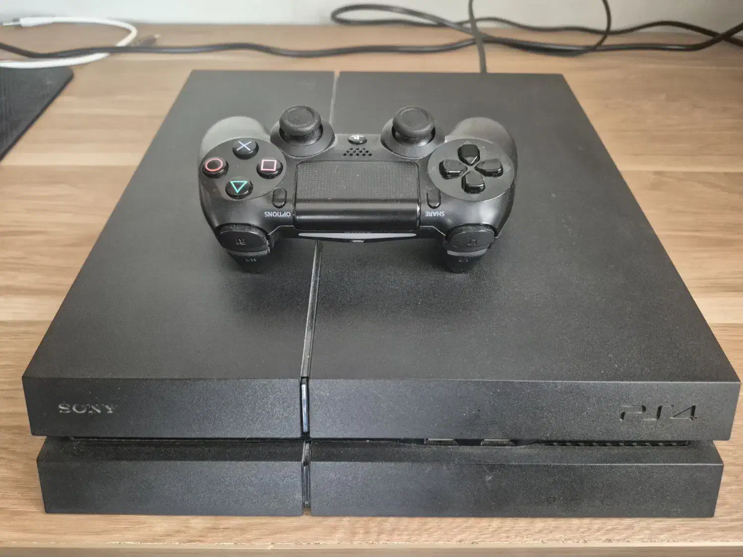 ps4 fat 1 tra یک دسته|کنسول، بازی ویدئویی و آنلاین|قم, بکایی|دیوار