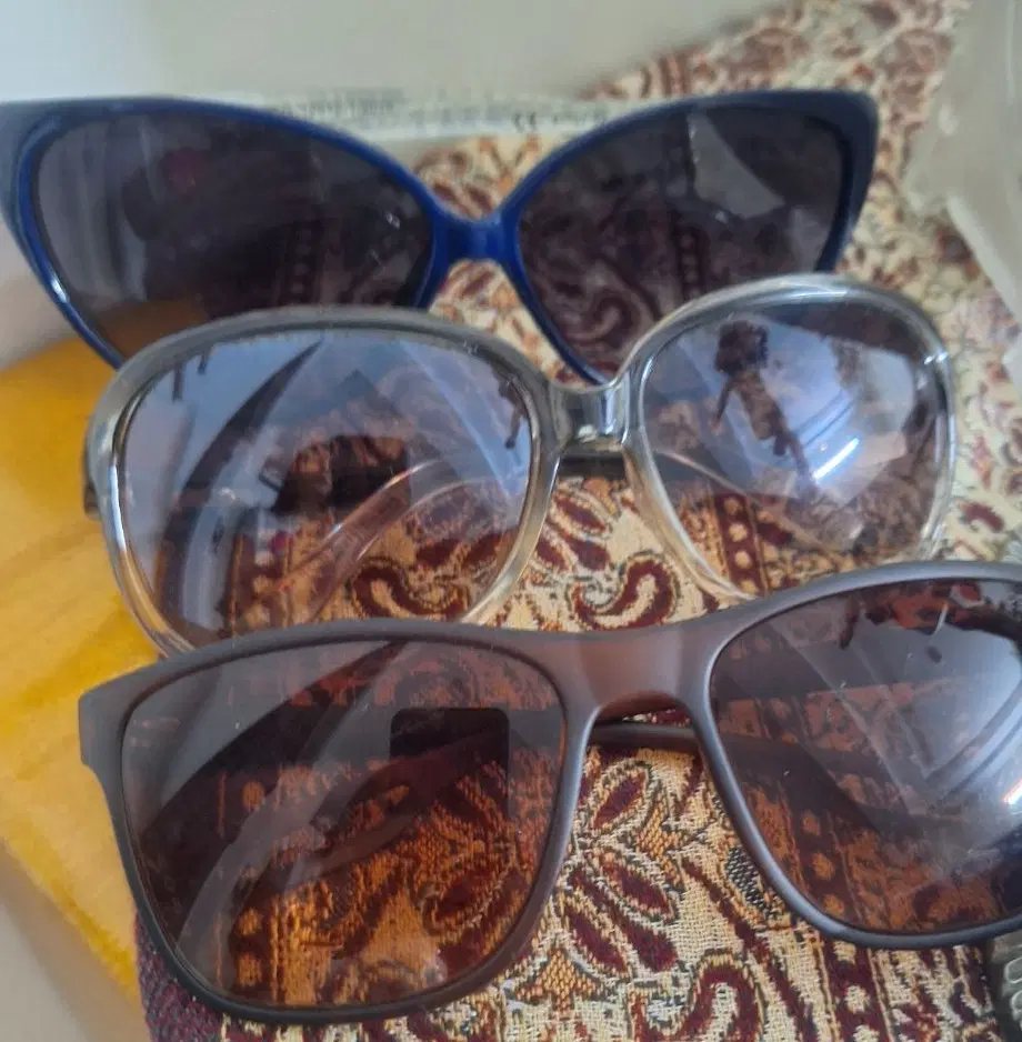 عینک|بدلیجات|تهران, مینای شمالی (مخبر)|دیوار
